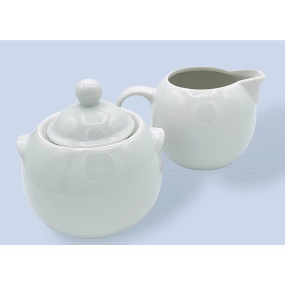 Vintage White Cordon Bleu BAI Porcelain Sugar Bowl and Creamer Set Brazil - Picture 2 of 6